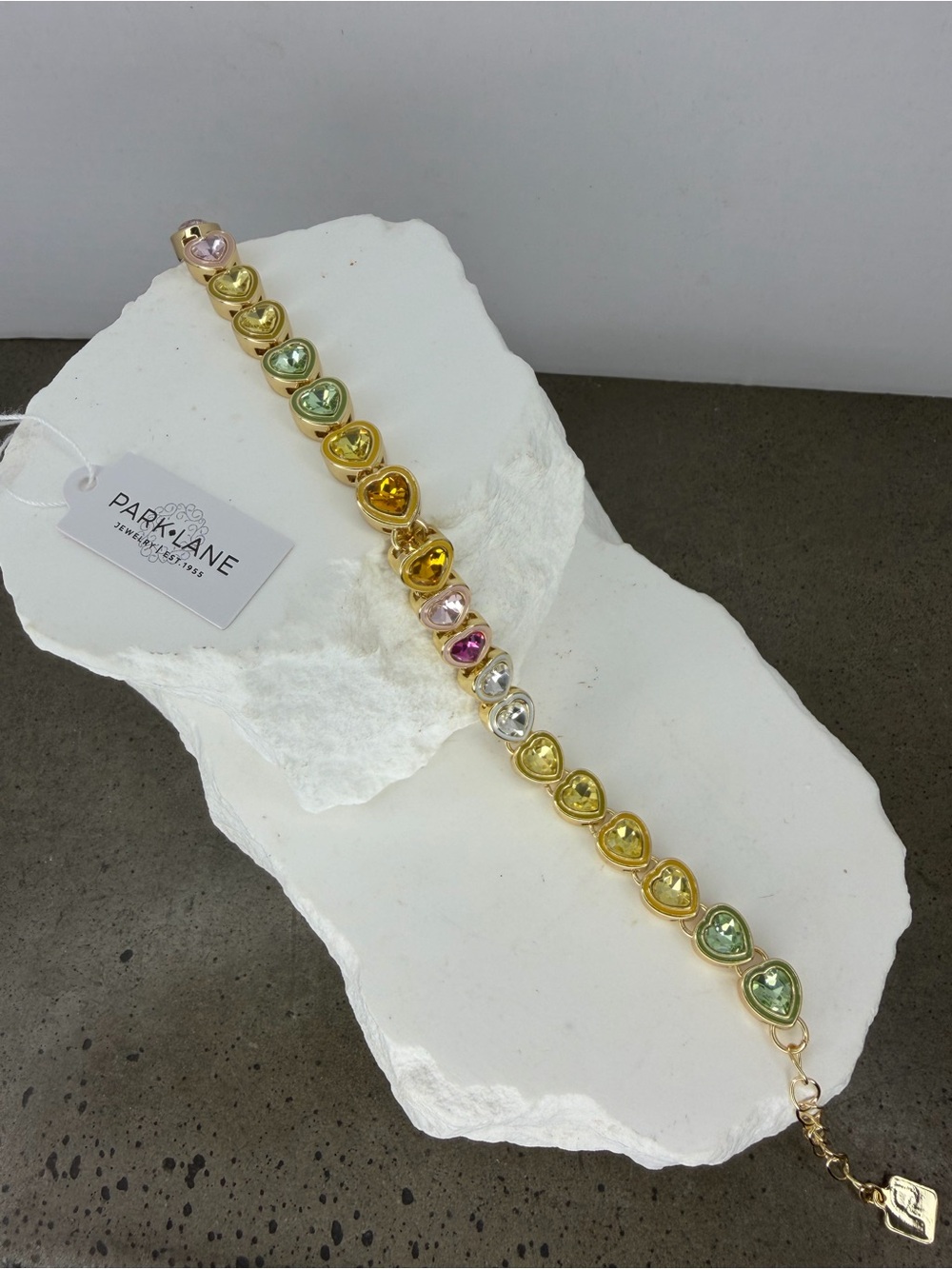 Park Lane Women’s Candy Hearts Bracelet Gold Tone Multicolor Heart Crystal NWT - Picture 2 of 4